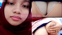 Jilbab Merah Jilat Melet OmeTV – ABG HOT HD Video